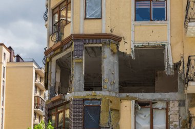 Terör saldırısı. Ukrayna, Rusya savaşı. Irpen. Rus istilacılardan sonra Irpin. - 05.16.2022 IRPIN. UKRAİNA