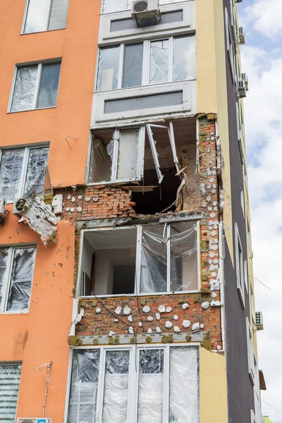 Terör saldırısı. Ukrayna, Rusya savaşı. Irpen. Rus istilacılardan sonra Irpin. - 05.16.2022 IRPIN. UKRAİNA