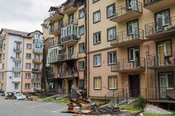 Terör saldırısı. Ukrayna, Rusya savaşı. Irpen. Rus istilacılardan sonra Irpin. - 05.16.2022 IRPIN. UKRAİNA