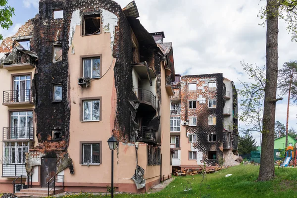Terör saldırısı. Ukrayna, Rusya savaşı. Irpen. Rus istilacılardan sonra Irpin. - 05.16.2022 IRPIN. UKRAİNA