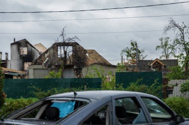 Terör saldırısı. Ukrayna, Rusya savaşı. Irpen. Rus istilacılardan sonra Irpin. - 05.18.2022 IRPIN. UKRAİNA