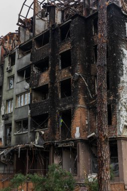 Terör saldırısı. Ukrayna, Rusya savaşı. Irpen. Rus istilacılardan sonra Irpin.