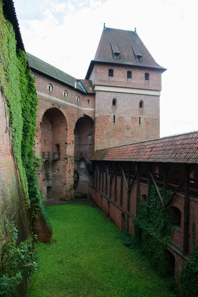 View One Inner Yards Malbork Castle Poland Europe — Foto Stock