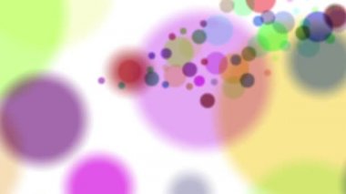 Renkli çemberler devamlı dönüyor, parlak ve güzel görünüyorlar..