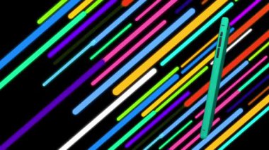 Renkli hatlar ve yeşil ekran üzerinde cep telefonu girdapları.