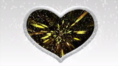 Merkezinde beyaz kürkü olan bir kalp ve içinde parlak renkli bir ışık demeti hareket ediyordu..