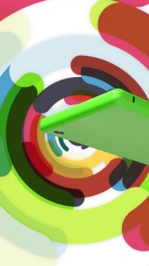 Renkli arka plandaki telefon modern ve güzel görünüyor..