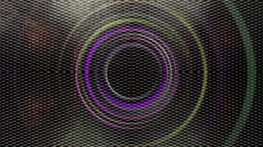 Neon ışığı sürekli olarak metalik arkaplanda döner..