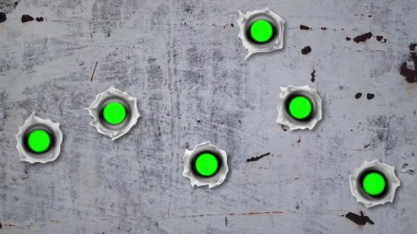金属地面上发生漂移 内部是绿色的 — 图库视频影像