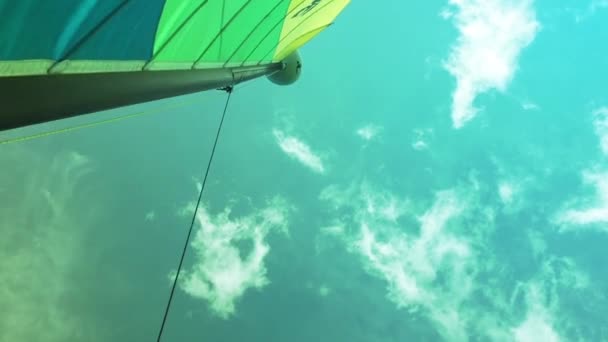 Sailboat Floating Sea Overlooking Stilts Canvas Wind Blowing — Stock Video