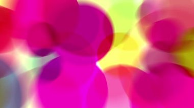 Renkli ışık demetleri yavaşça hareket etti, parlak görünüyordu..