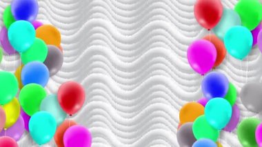 Rüzgarda sallanan renkli balonlar.