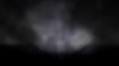 Işık huzmeleri aralıksız yayılıyor, parlak ve güzel görünüyorlar..