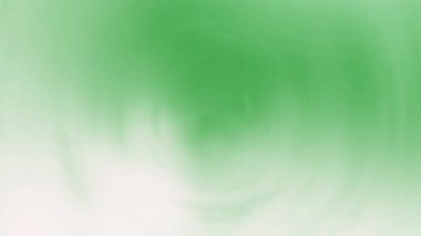 Işık demetleri etrafa saçılmış gibi görünüyordu..