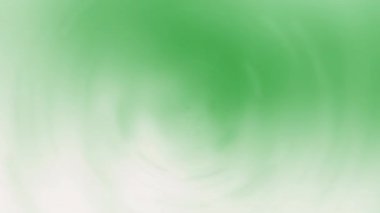 Işık demetleri etrafa saçılmış gibi görünüyordu..