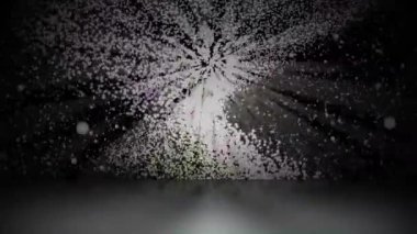 Bir gölge yere düştüğünde ışık demeti sürekli yanıp sönüyordu..