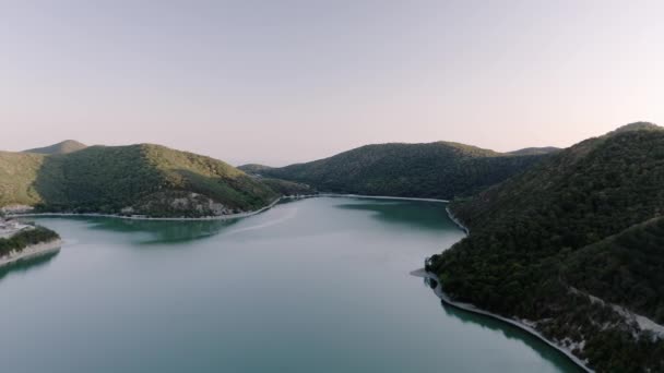 Aerial drone footage of lake Abrau-Dyurso. Russia, — ストック動画
