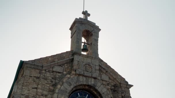 Ancient Bell Tower Built Top Gaztelugatxe Island Historical Church Building — Stockvideo