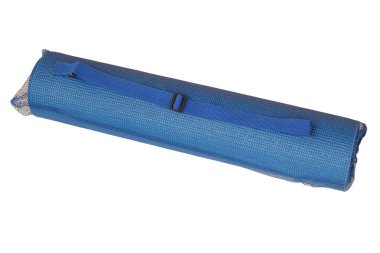 Beyaz arka plan üzerinde izole mavi yoga mat