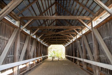 Kırsal kesim için ahşap ahır