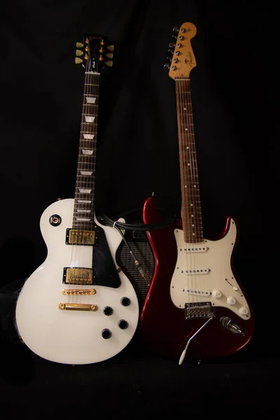 Electric Guitars Fender Combo Amp Black Background — 图库照片