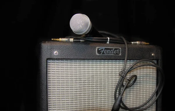 Vintage Fender Combo Amp Μικρόφωνο — Φωτογραφία Αρχείου