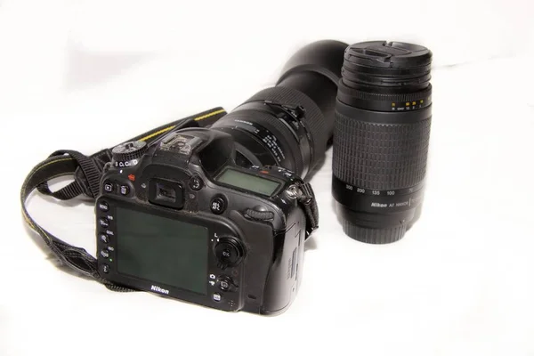 Digitalkamera Mit Anderem Objektiv Auf Weißem Hintergrund — Stockfoto
