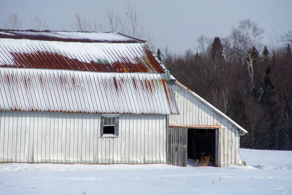 Barn Winter Village — Stock Photo, Image