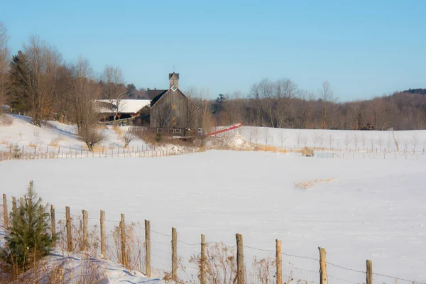 Farm Barn Village Winter — Stockfoto