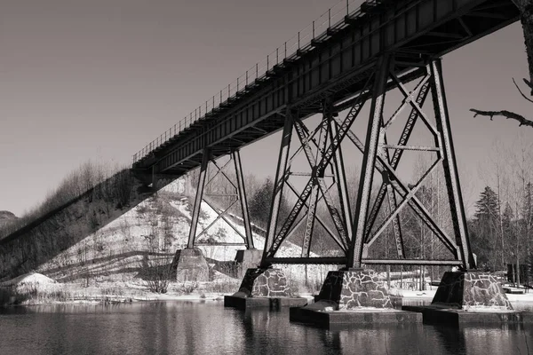 Metal Bridge River — Stock Photo, Image