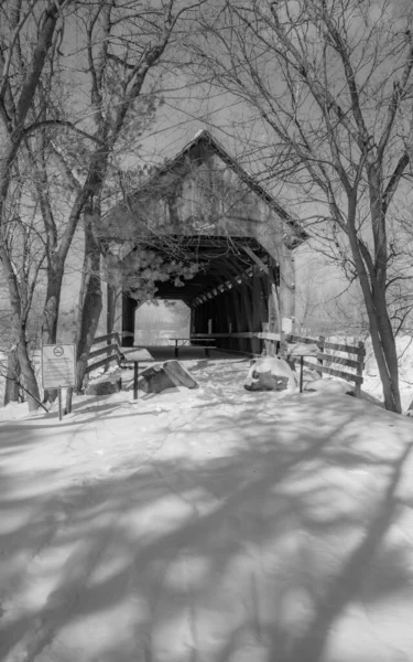 Vieux Pont Dans Paysage Champêtre Hivernal Québec Canada — Photo