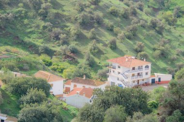 İspanya 'nın eski Almogia kasabasının mimarisi.