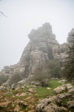 Ulusal parkta bir yürüyüş. Torcal de Antequera, Endülüs, İspanya