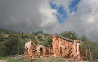 İspanya, Endülüs, Abdalajis 'in çok güzel bir vadisini görmek.