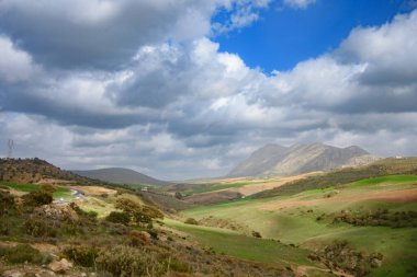 İspanya, Endülüs, Abdalajis 'in çok güzel bir vadisini görmek.