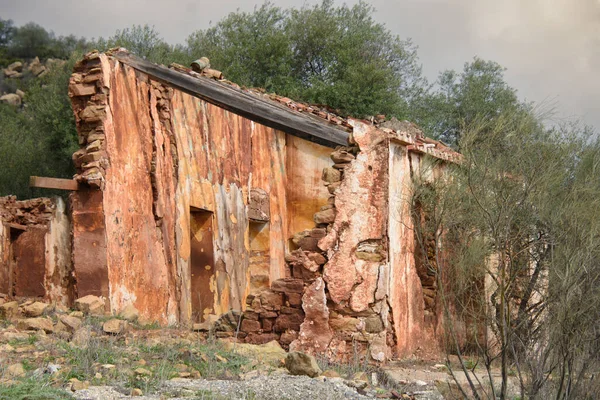 İspanya, Endülüs, Abdalajis 'in çok güzel bir vadisini görmek.