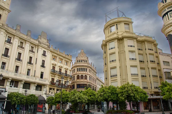 Spanya Nın Endülüs Kentindeki Cordoba Şehrinin Merkezindeki Güzel Tendillas Meydanı — Stok fotoğraf