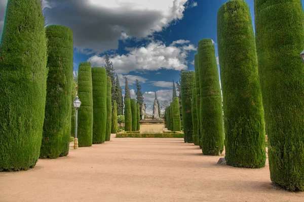 Alcazar de los Reyes Cristianos, Cordoba, Endülüs, İspanya 'nın güzel bahçeleri