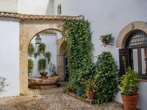 Endülüs, İspanya 'daki Cordoba Eski Kasabası' nın mimarisi