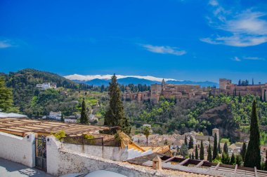 Güneydoğu Fransa 'nın Auvergne-Rhne-Alpes bölgesindeki Eski Grenoble Kasabası' nın mimarisi