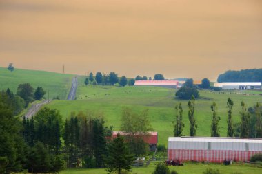Quebec, Kanada 'da çiftliği olan kırsal alan