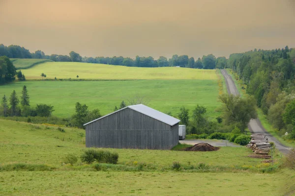 Quebec, Kanada 'da çiftliği olan kırsal alan
