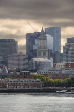 Boston liman manzarası dramatik gökyüzü arkaplanı, New York.