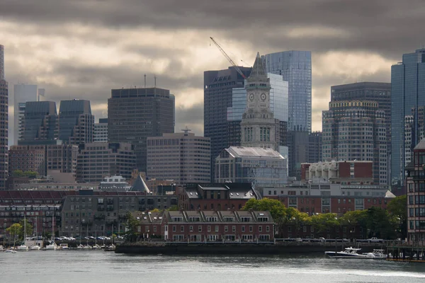 Boston Přístavní Pohled Dramatickým Oblohou Pozadí New York — Stock fotografie