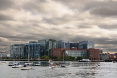 Boston limanının su taşımacılığıyla görüntüsü, ABD.