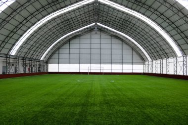 Boş futbol sahası, futbol sahası