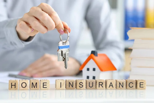 Home insurance protection and security of property — Stock Photo, Image