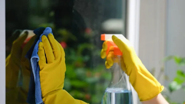 Close Female Hands Cleaning Window Using Detergent Spray Rag House — Stock Photo, Image