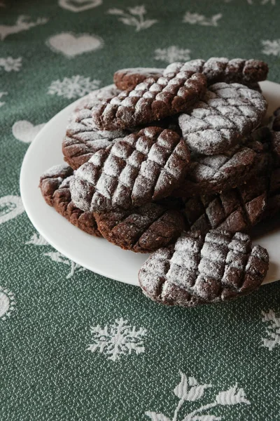 Close Homemade Chocolate Pinecone Cookies White Plate Green Tablecloth — Stock Photo, Image