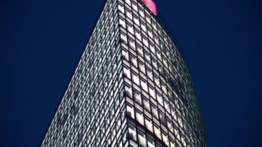 Bahntower, Berlin. Gökdelen Gecesi, Büyük Şehir Şehir Şehir Tozu, Alacakaranlık